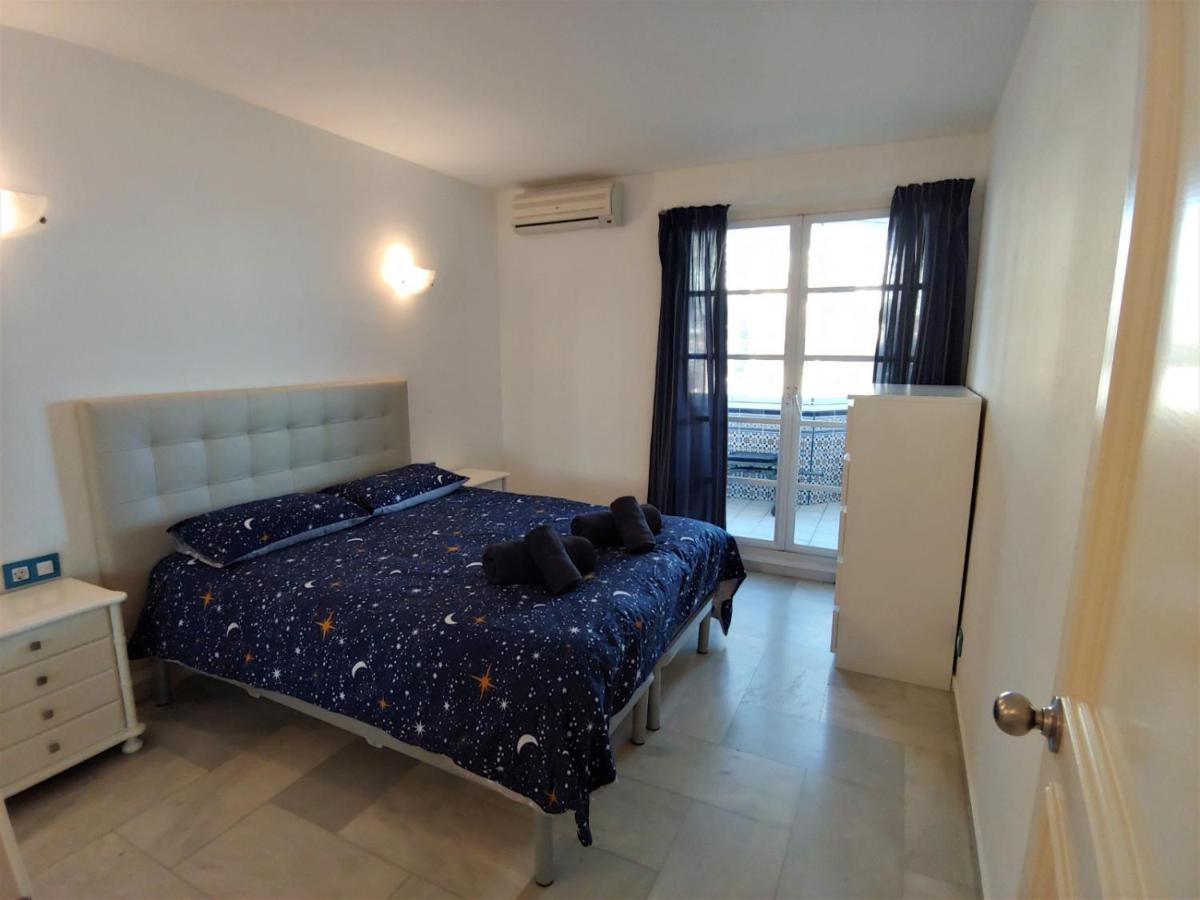 Marina Sunrise Apartment Benalmadena Bagian luar foto