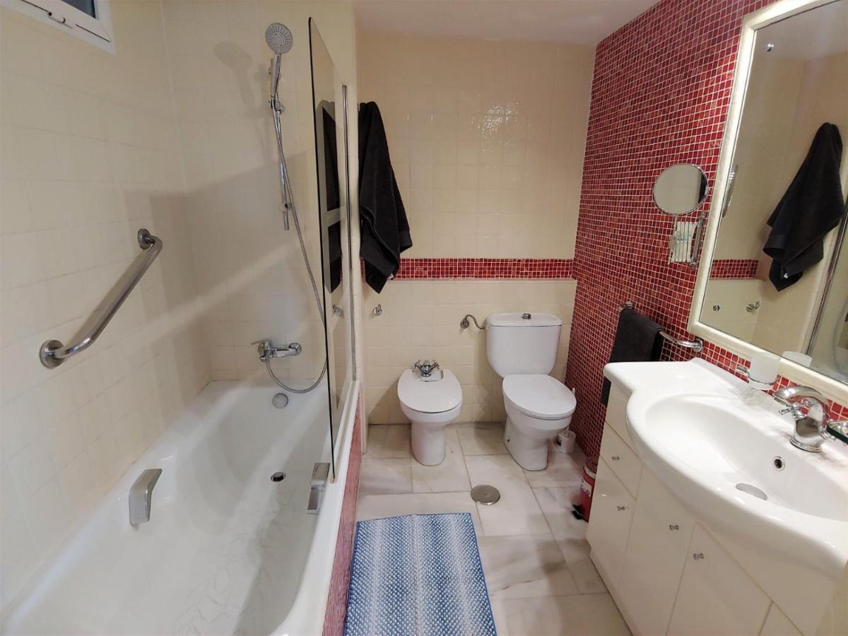 Marina Sunrise Apartment Benalmadena Bagian luar foto