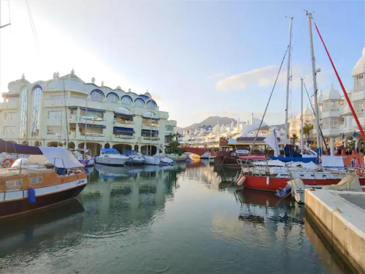 Marina Sunrise Apartment Benalmadena Bagian luar foto