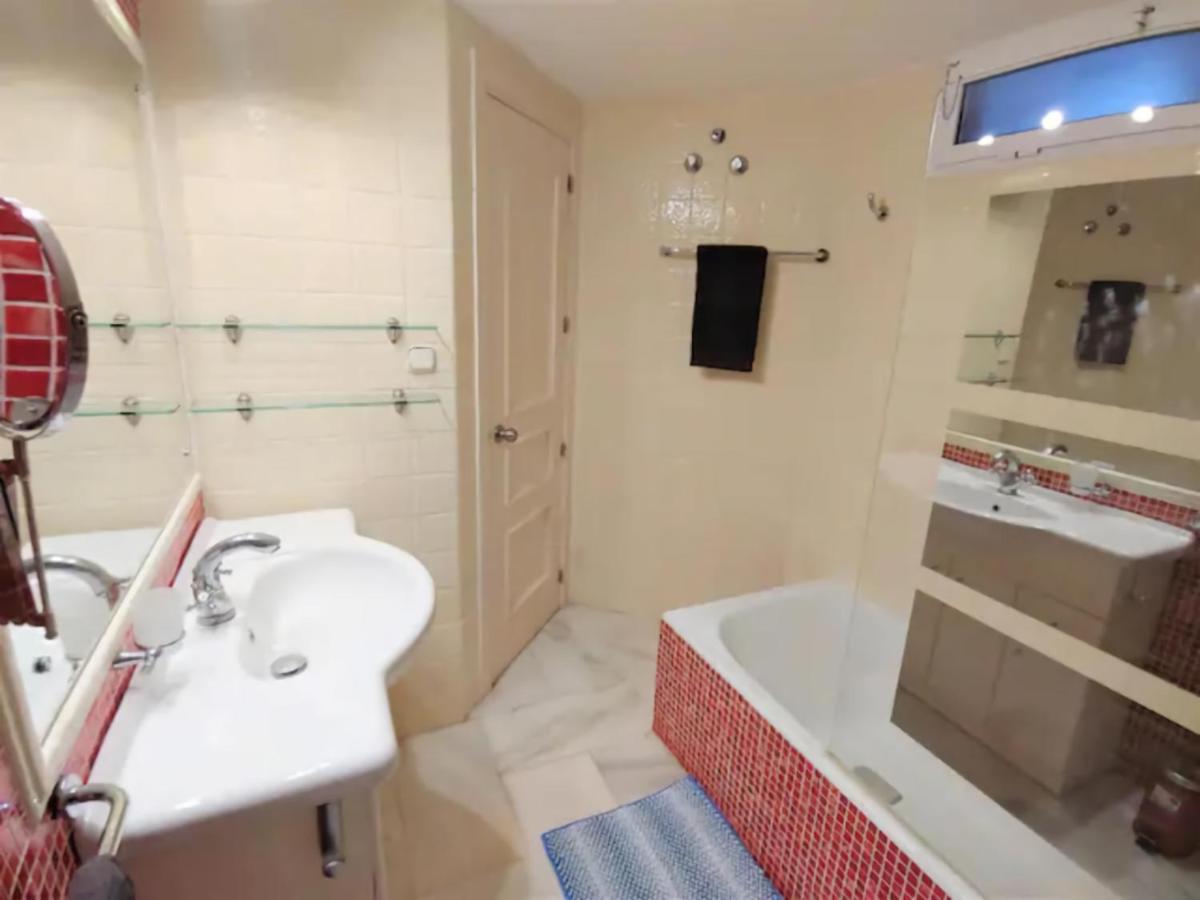 Marina Sunrise Apartment Benalmadena Bagian luar foto