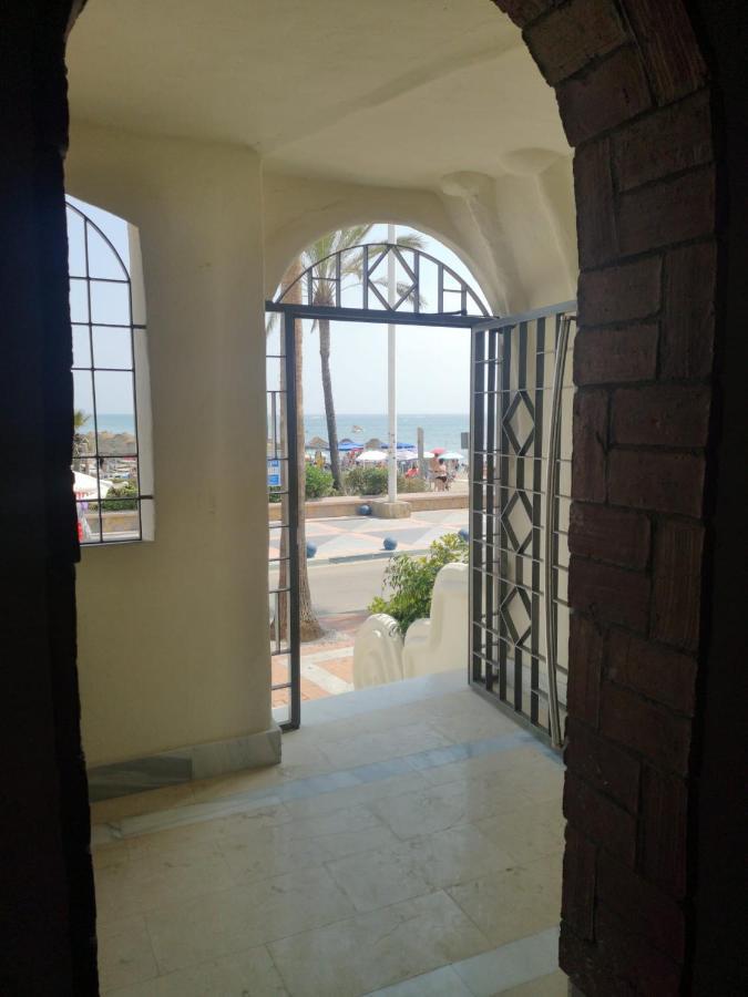 Marina Sunrise Apartment Benalmadena Bagian luar foto